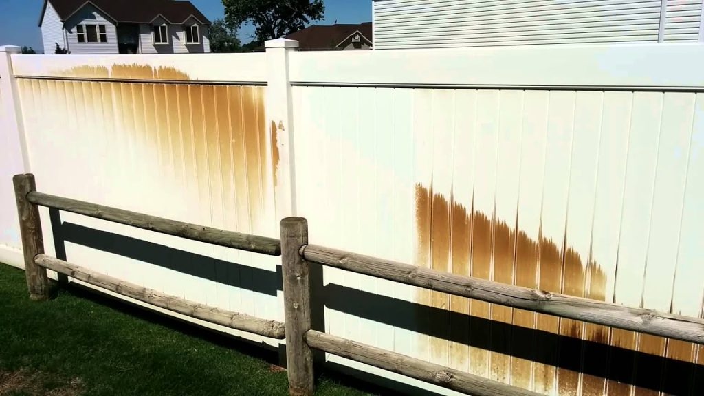 fence cleaning
