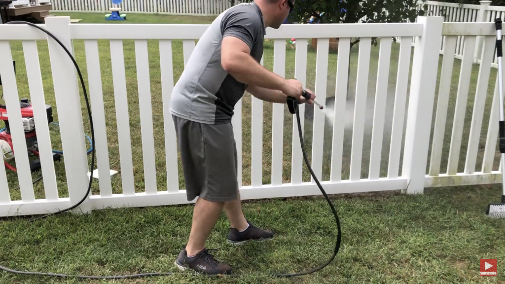 fence cleaning